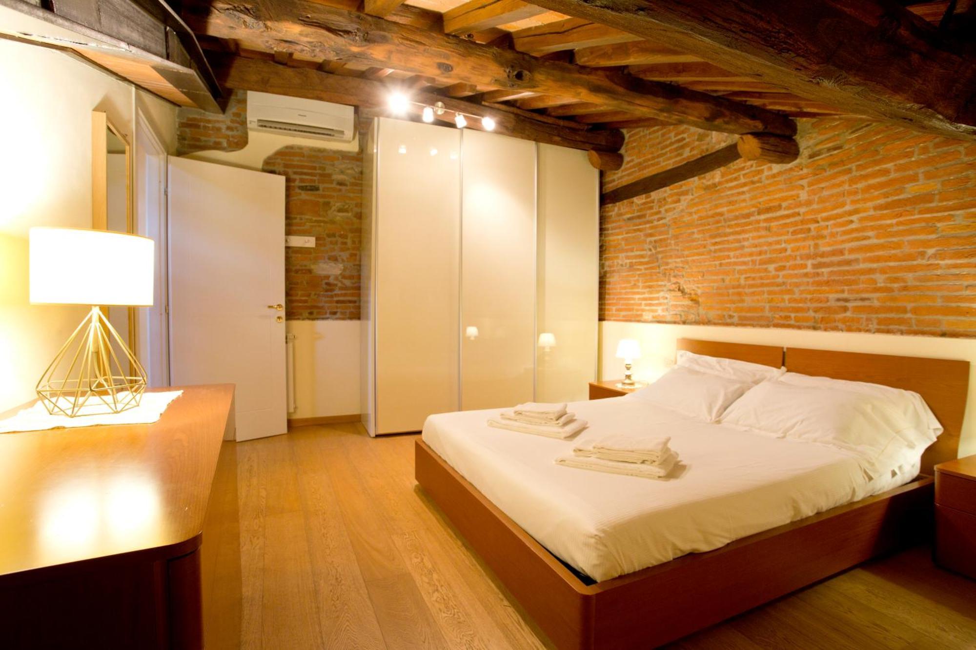 Casa San Girolamo Historic Flat With Cosy Terrace In Lucca'S City Centre Экстерьер фото