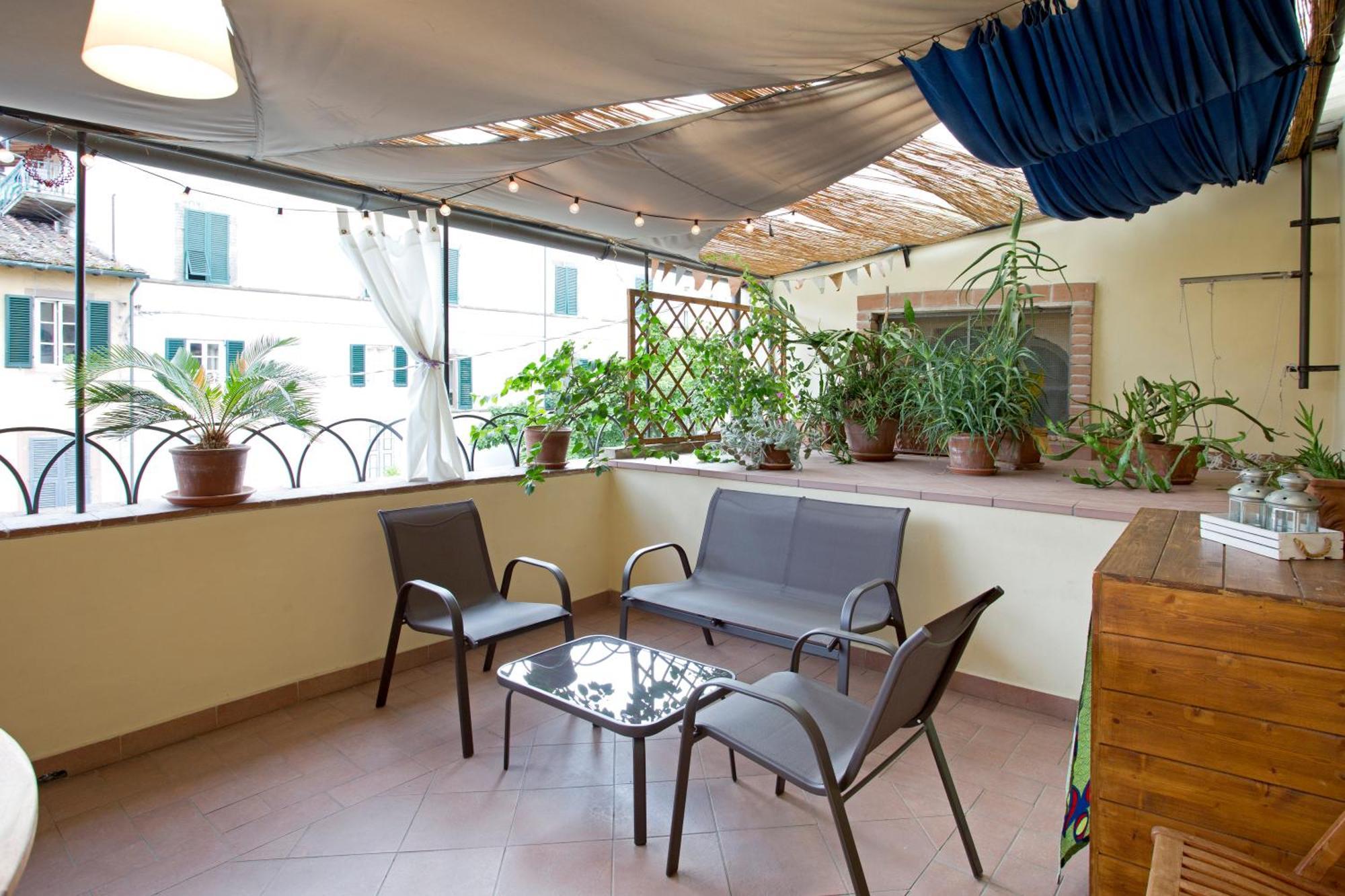Casa San Girolamo Historic Flat With Cosy Terrace In Lucca'S City Centre Экстерьер фото